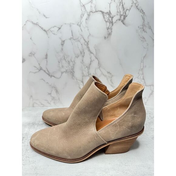 Lucky Brand Boots Womens Size 8.5 Tan Leather Block‎ Heel Pull On Style - Picture 3 of 12